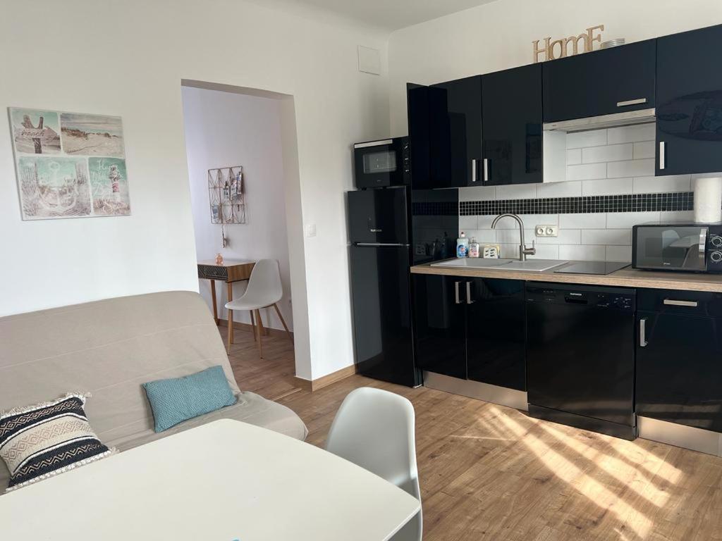 Appartement Proche Plage Et Commerces 로양 외부 사진